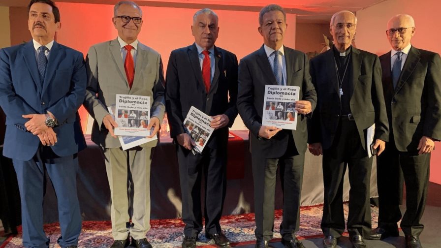 “Trujillo y el Papa”, obra de Víctor Grimaldi resalta rol de Papa Francisco ante conflictos