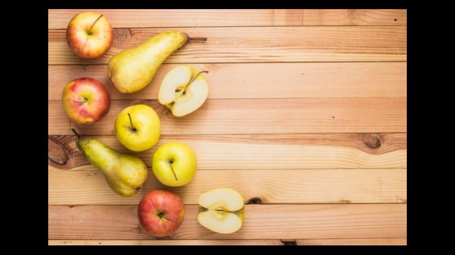 Estas son las frutas que menos azúcar tienen