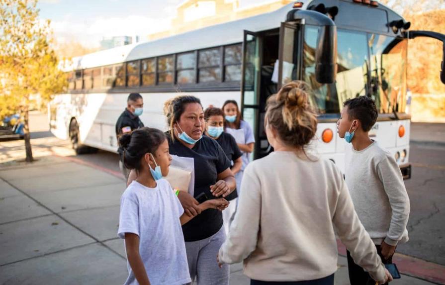 Migración masiva en Denver impulsa a iglesias latinas a reimaginar su ayuda