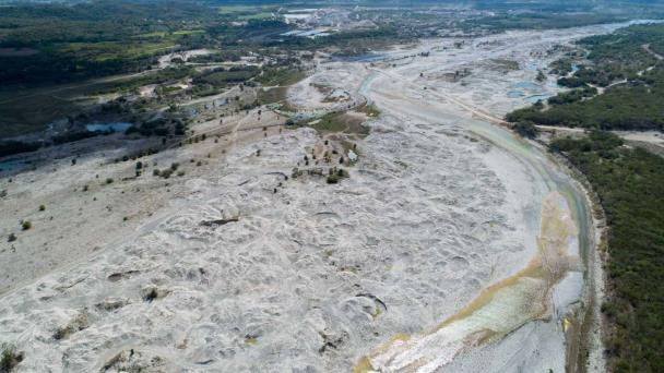 Convocan consulta pública para plan que busca regular licencias a operaciones de minería no metálica