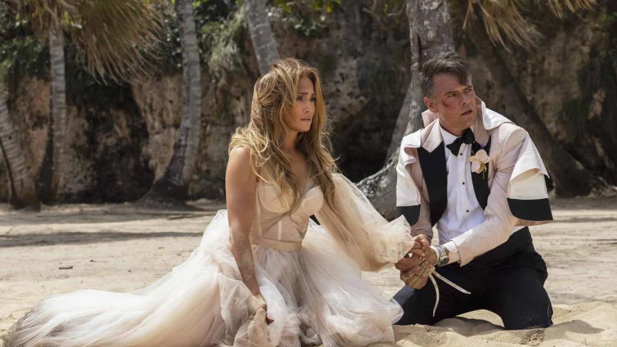 Jennifer López y Josh Duhamel tienen una boda explosiva en Shotgun Wedding Jennifer López y Josh Duhamel tienen una boda explosiva en Shotgun Wedding