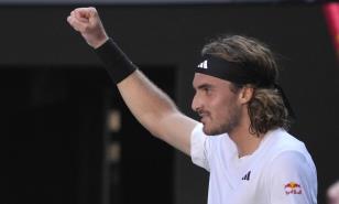 Tsitsipas, 1er finalista de Australia tras ganar a Khachanov