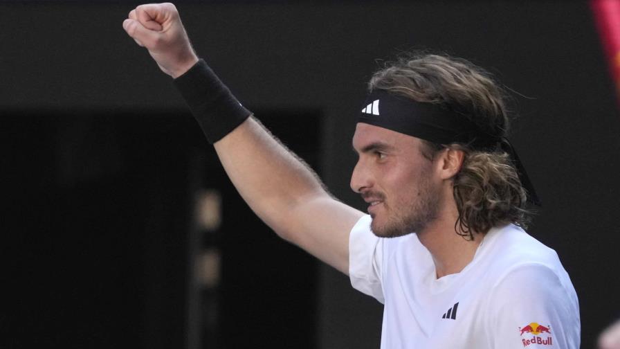 Tsitsipas, 1er finalista de Australia tras ganar a Khachanov Tsitsipas, 1er finalista de Australia tras ganar a Khachanov