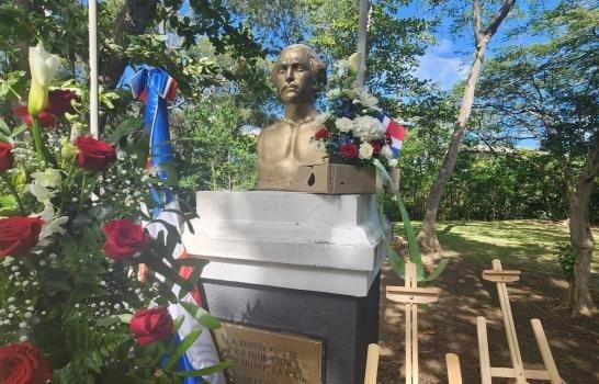 Consulado dominicano presenta el calendario de las fiestas patrias en Puerto Rico