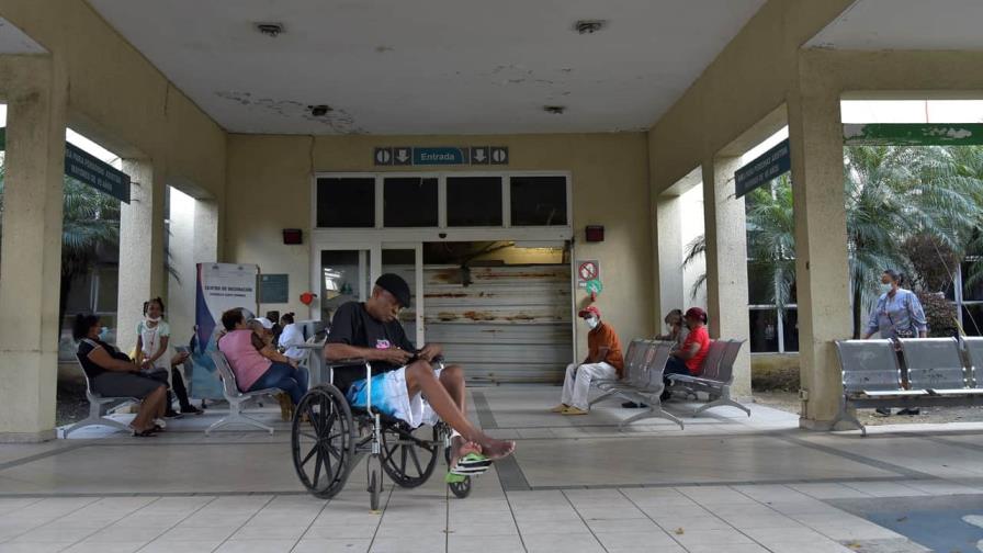 CNSS aumenta la cobertura por internamientos y honorarios médicos