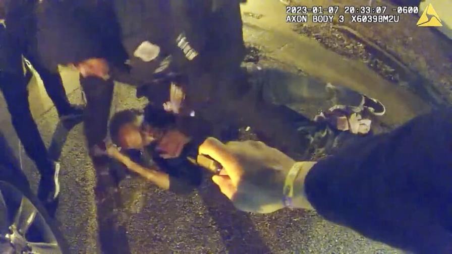 Difunden video de policías dando golpiza a Tyre Nichols