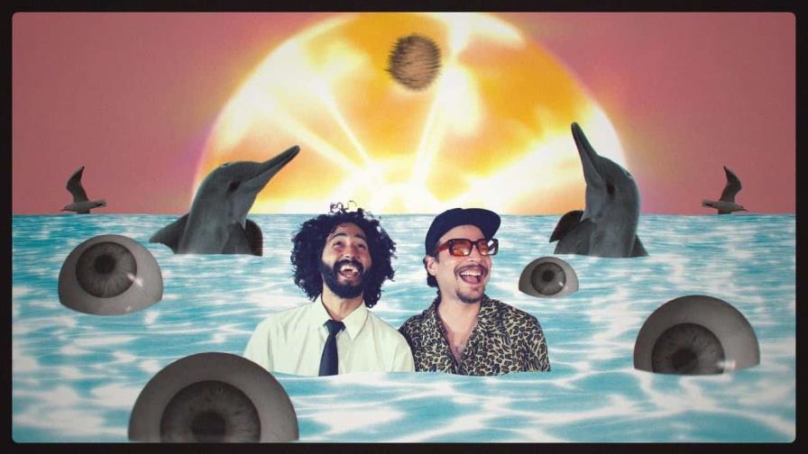 Todos los animales se drogan, así es el alocado videoclip de la polémica canción de Riccie Oriach