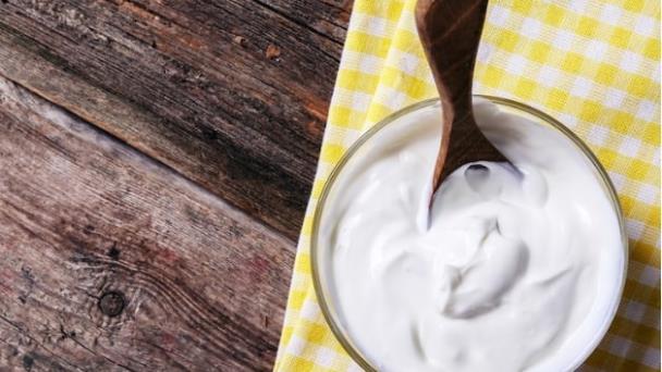 ¿Puede hacer daño consumir mucho yogur?