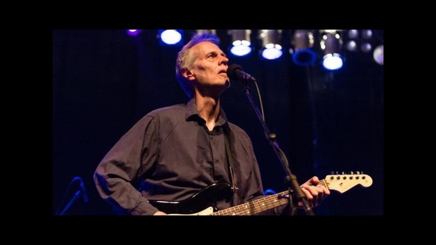 Tom Verlaine, líder de la banda punk Television, muere a los 73 años Tom Verlaine, líder de la banda punk Television, muere a los 73 años