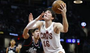 Cavaliers aplastan 122-99 a Clippers con 29 puntos de Osman