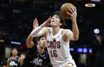 Cavaliers aplastan 122-99 a Clippers con 29 puntos de Osman