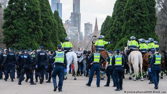 Casi 650 detenidos en una operación contra la violencia machista en Australia