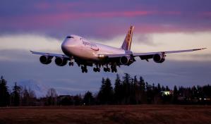 Boeing entrega su último 747, el jumbo que democratizó el transporte aéreo