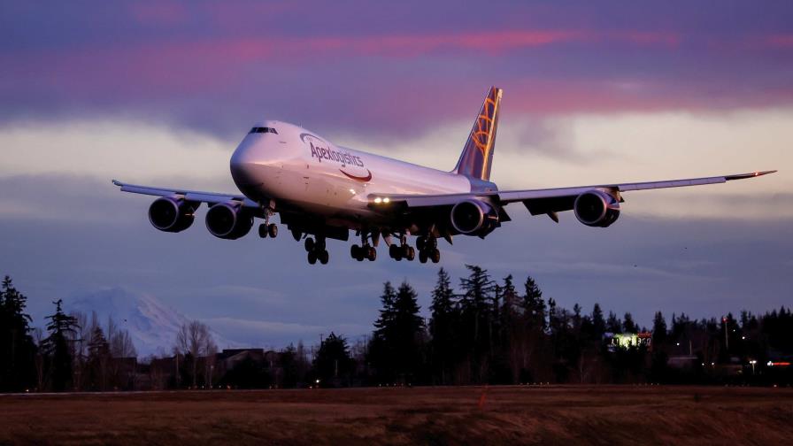 Boeing entrega su último 747, el jumbo que democratizó el transporte aéreo