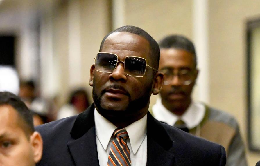 Una fiscal de Chicago retirará los cargos en contra del cantante R. Kelly