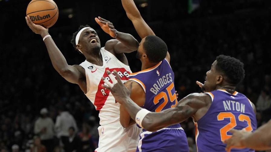 VIDEO | Bridges anota 29 y los Suns remontan a los Raptors VIDEO | Bridges anota 29 y los Suns remontan a los Raptors