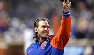 Mets atan a Jeff McNeil con contrato de 50 millones y cuatro a&ntilde;os