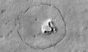 La NASA capta la cara de un oso en el planeta Marte
