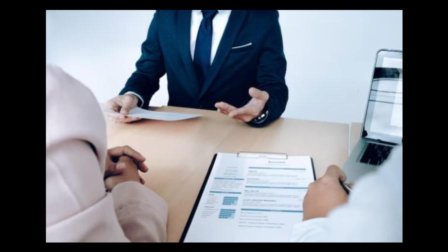 Por qué no es recomendable presentar siempre el mismo currículum