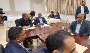 Congresistas deciden consultar al liderazgo partidario sobre voto automatizado y transfuguismo