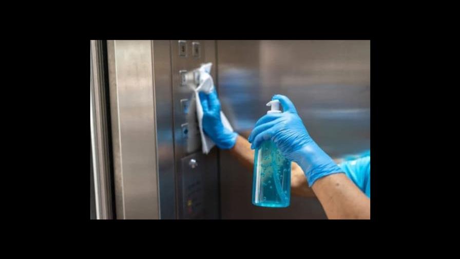 ¿Se necesita licencia para ser trabajador doméstico en Estados Unidos?