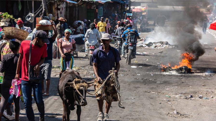 Al menos un muerto y varios heridos en protestas antigubernamentales en Haití