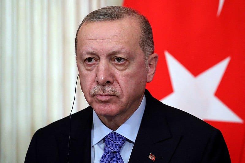 Erdogan: Suecia no entrará en OTAN si deja quemar el Corán