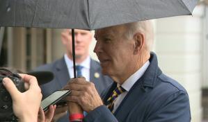 Biden dice que hablará con Zelenski sobre sus pedidos de armas contra Rusia