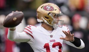 Shanahan, contento con Purdy y Lance como QBs para 2023