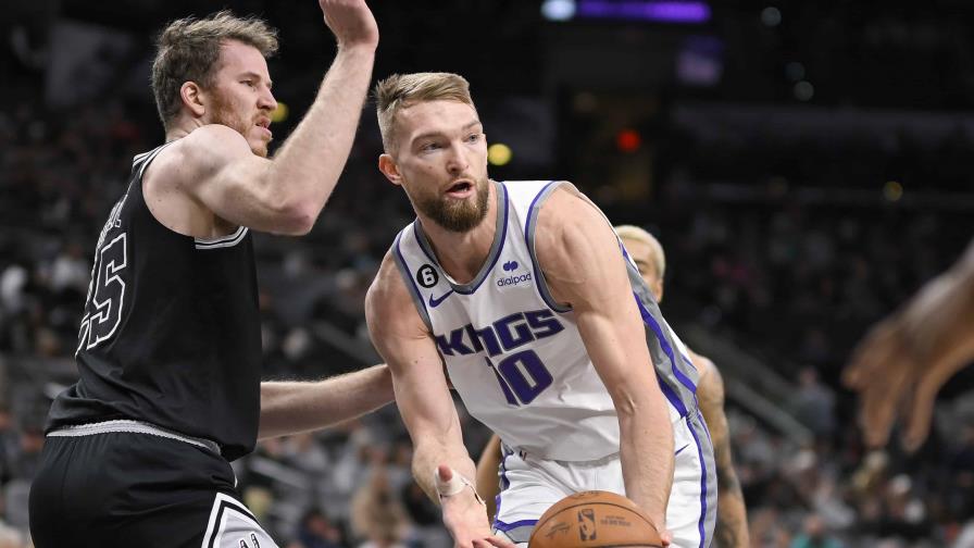 Kings superan a Spurs con ayuda de Sabonis Kings superan a Spurs con ayuda de Sabonis