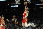 VIDEO | Murray encesta 21 y Hawks arrollan a Suns en NBA