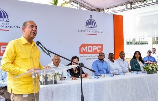 Obras Públicas anuncia construcción de carretera que conectará Miches con San Pedro de Macorís
