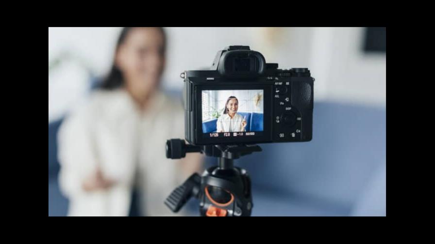 Ser influencer, el trabajo soñado de los dominicanos, según Google