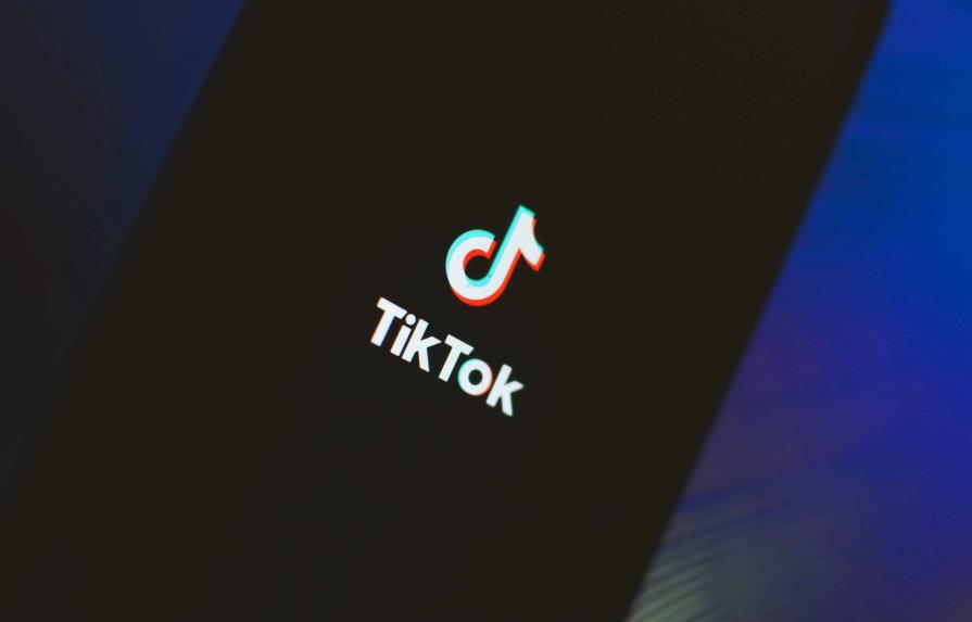El CEO de TikTok defiende la aplicación ante el Congreso de EEUU