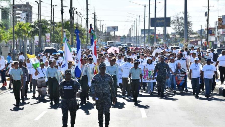 Estudiantes de SDE marchan este jueves por reducción de la violencia Estudiantes de SDE marchan este jueves por reducción de la violencia