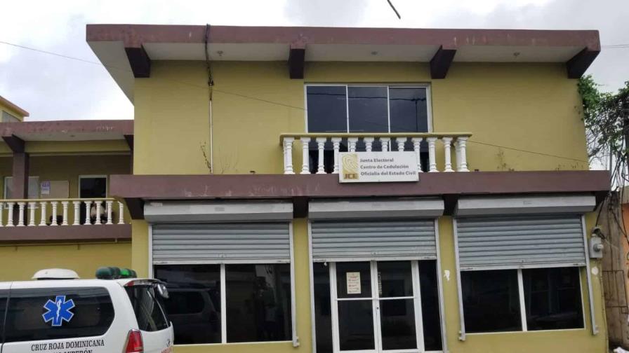 Sismo agravó grietas en estructura que aloja la JCE en Luperón