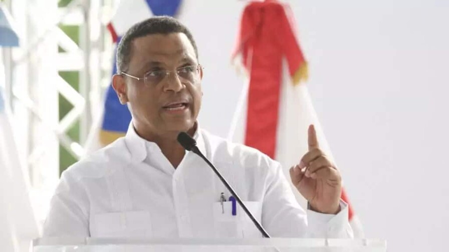 M&eacute;rido Torres regresa al Gobierno como director del Departamento Aeroportuario