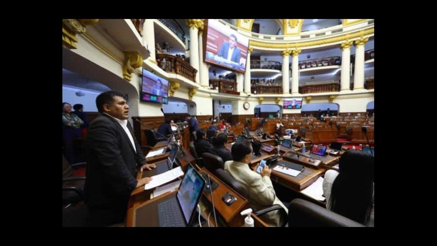 Gobierno peruano pide a Congreso diálogo para lograr adelanto electoral Gobierno peruano pide a Congreso diálogo para lograr adelanto electoral