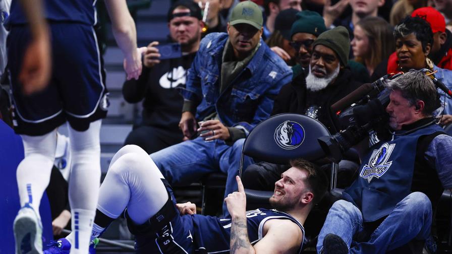 VIDEO | Mavericks sobreviven a lesión de Doncic y vencen a Pelicans
