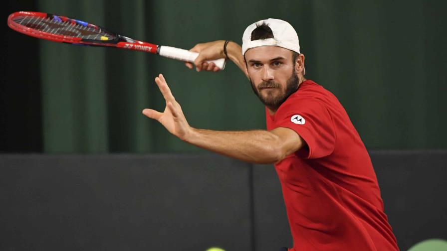 EE.UU. se va arriba 2-0 ante Uzbekistán en la Copa Davis