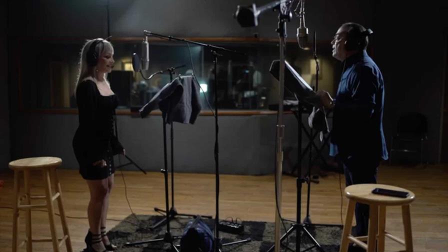 Gilberto Santa Rosa y Yolandita Monge comparten su complicidad en nuevo tema Gilberto Santa Rosa y Yolandita Monge comparten su complicidad en nuevo tema