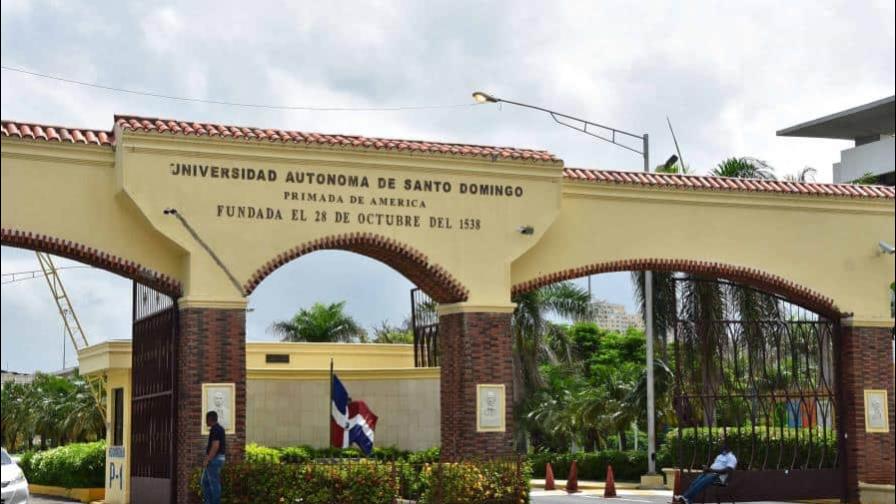 Profesores de la UASD recibirán aumento de 15 por ciento
