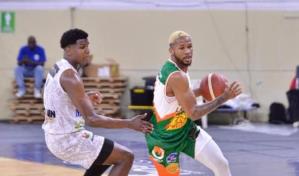 Colomé encesta 64 puntos y lidera triunfo del Chola en Copa de Campeones; equipos siguen invicto