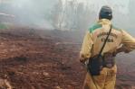 Un incendio forestal activo causa severos daños en el este de Cuba