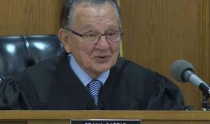 Invitarán al juez Frank Caprio al Festival de la Bachata de Puerto Plata tras rebajar multa a dominicano