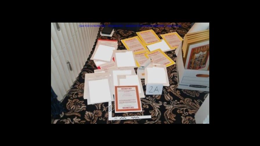 Funcionarios se ofrecen a informar sobre documentos clasificados de Trump Funcionarios se ofrecen a informar sobre documentos clasificados de Trump