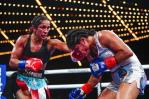 Amanda Serrano vence a Erika Cruz y unifica títulos Amanda Serrano vence a Erika Cruz y unifica títulos