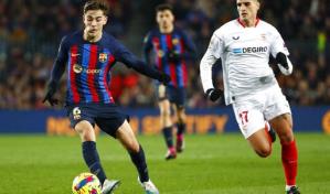 El FC Barcelona golea al Sevilla y se despega m&aacute;s del Real Madrid