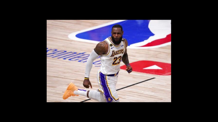 Momentos memorables en la carrera de LeBron Momentos memorables en la carrera de LeBron
