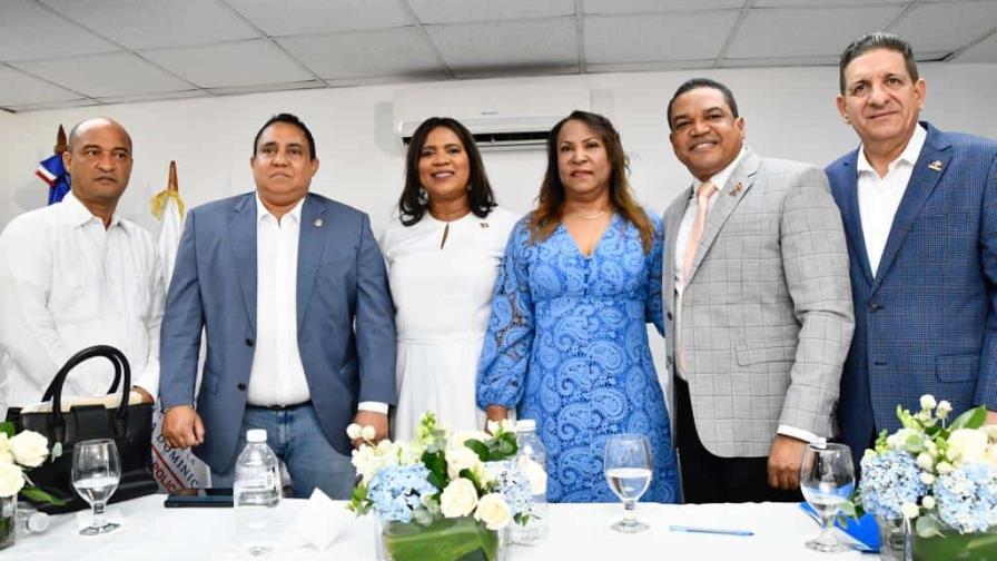 Interior y Policía juramenta gobernadoras de Monseñor Nouel, Barahona y El Seibo Interior y Policía juramenta gobernadoras de Monseñor Nouel, Barahona y El Seibo